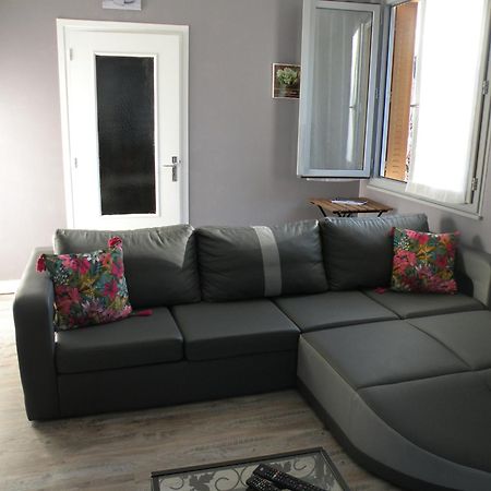 Tulipe, Appartement 5 Personnes, Entre Sancy Et Volcans D'Auvergne Orcival Exterior photo