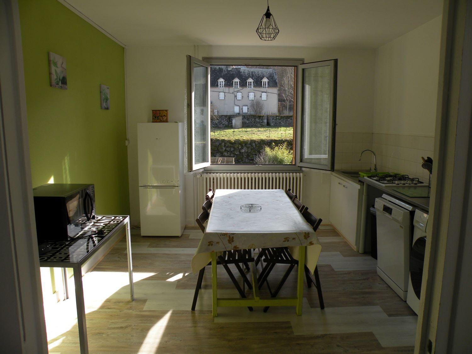 Tulipe, Appartement 5 Personnes, Entre Sancy Et Volcans D'Auvergne Orcival Exterior photo